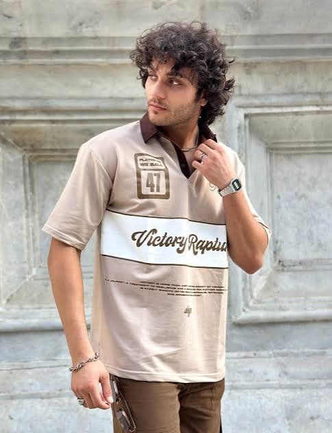 Victory Graphic Polo T-Shirt (Beige)